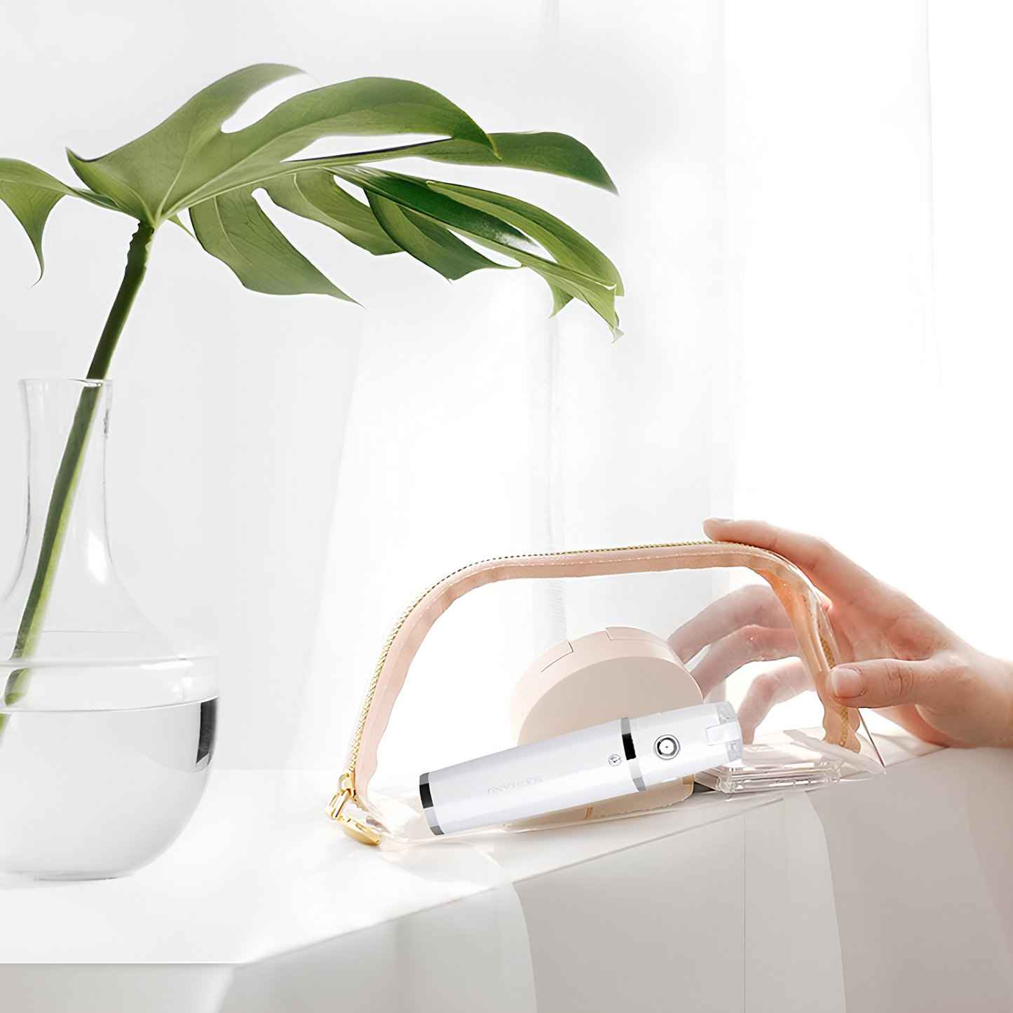 Lunavaé™ Beauty Device – Facial Skin Sprayer